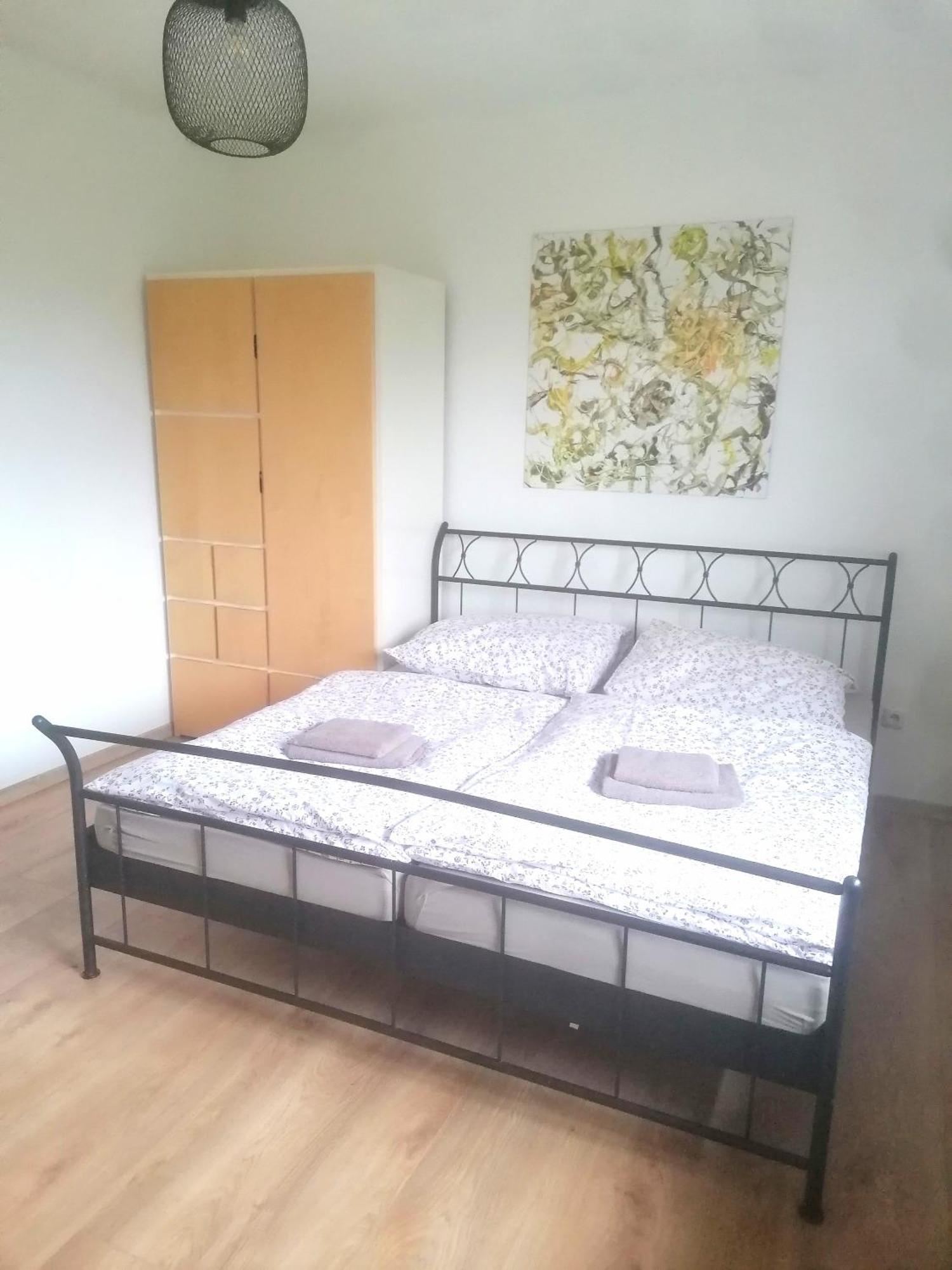 Zwei Schlafzimmer Ferienapartment Anna Am Stubenbergsee Inklusive Vier E-Bikes Exterior foto