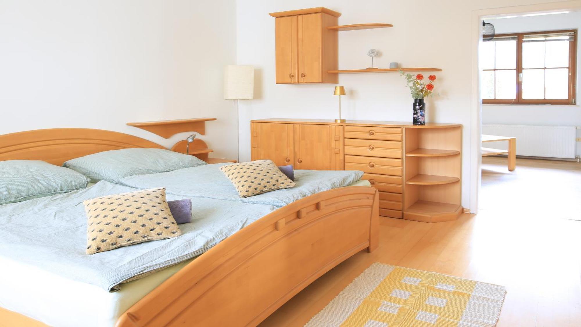 Zwei Schlafzimmer Ferienapartment Anna Am Stubenbergsee Inklusive Vier E-Bikes Exterior foto